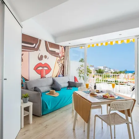 Apartament B18 Modern & Original Apartment, Playa de las Americas (Tenerife)