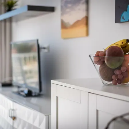 B18 Modern & Original Apartment, Playa de las Americas (Tenerife)